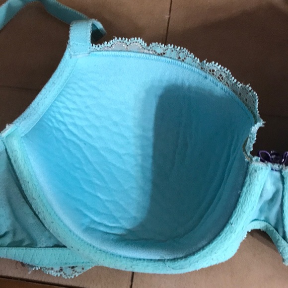 Victoria’s Secret bra 36C - Picture 4 of 8